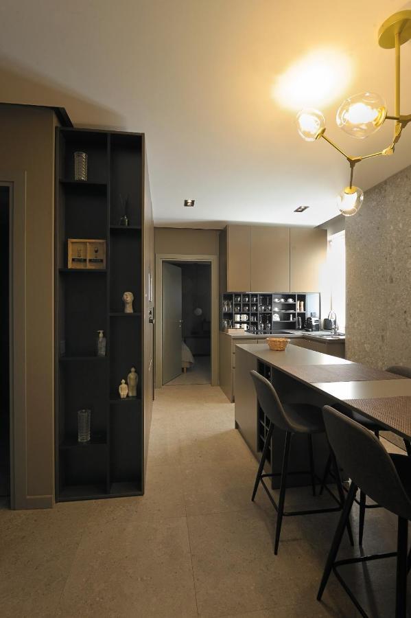 Sofia Apartments คลูจ-นาโปกา ภายนอก รูปภาพ