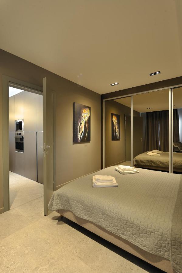 Sofia Apartments คลูจ-นาโปกา ภายนอก รูปภาพ