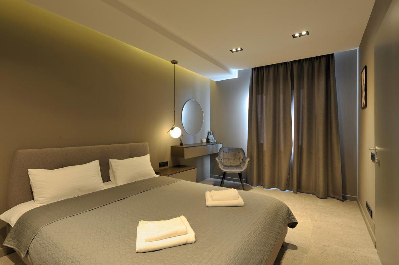 Sofia Apartments คลูจ-นาโปกา ภายนอก รูปภาพ